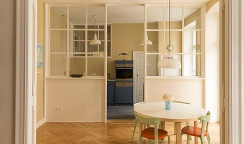 Sunny 3-Room Furnished Apartment with Balcony