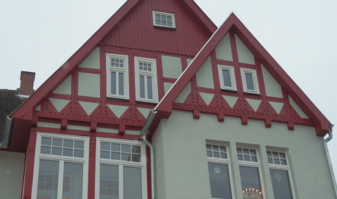 Mehrfamilienhaus Denkmal mit freier Eigentümerwohnung zu verkaufen