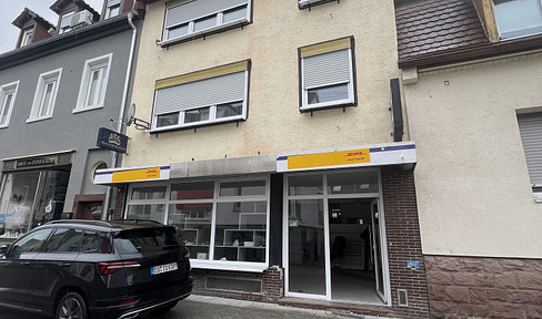 “Top-Lage in Durlach: Vielseitige Gewerbefläche zu vermieten!”