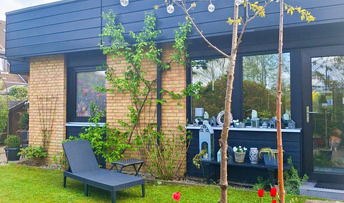 RESERVIERT! Einfamilienhaus mit Seeblick an der dänischen Grenze