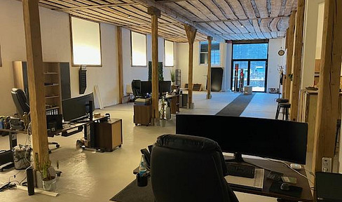 Storage/commercial space on the Kirchberg estate