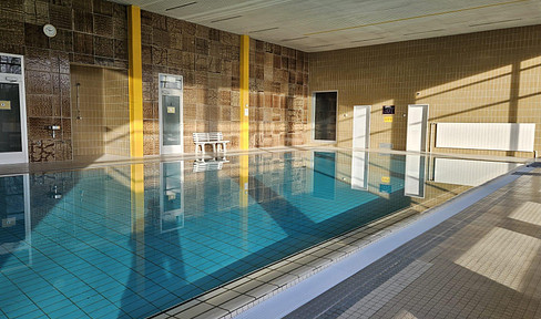 Möblierter Erstbezug nach Kernsanierung! Mit Schwimmbad und Sauna mitten in der Stadt Schillerteich
