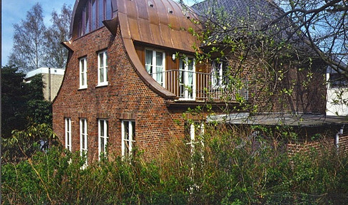 Erdgeschoss mit Garten in Blankenese