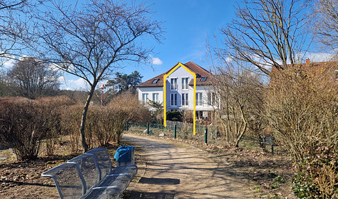 Familienoase in Stahnsdorf, 150m², 7 Zimmer, ausgebauter Keller, EBK