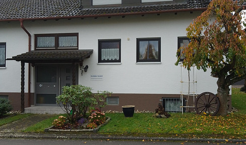 Spacious, detached family home with granny apartment in Gäufelden for sale from private owner