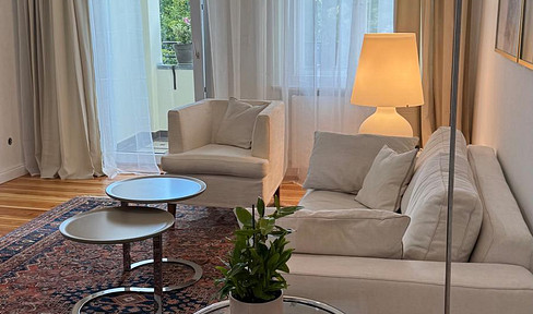 Beautiful, fully furnished apartment in an old building near Stadtpark Steglitz