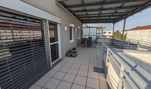 Plus-Energy roof terrace apartment: furnished, 2 terraces, PV, underground parking - ready to move in!