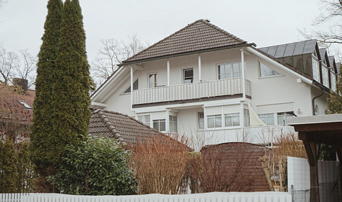 Schmuckstück mit Privatgarten! Charmantes 1 Zimmerappartment in ruhiger Lage.