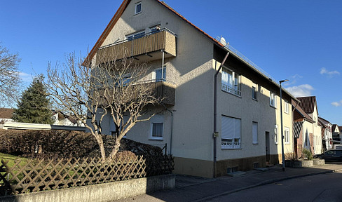 Charmante 3,5 Zi.-Wohnung in zentraler Lage in Tamm - inkl. Balkon und Stellplatz