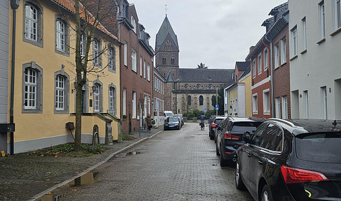 Erstbezug nach Komplettsanierung in Düsseldorf Angermund