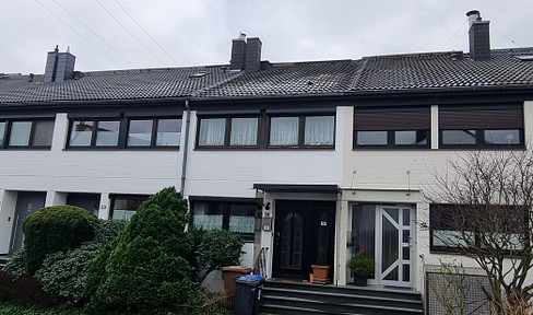 Split-level terraced house