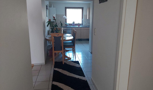 Renovierte 2 Zimmer Wohnung in Weinbach-Edelsberg