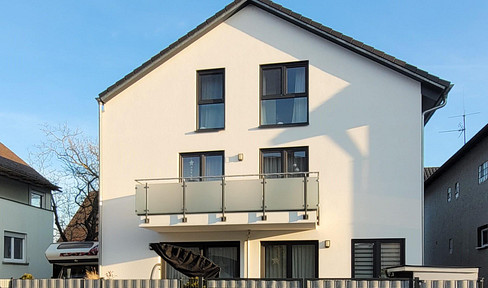 Top-equipped semi-detached house in Stutensee-Spöck - commission-free!