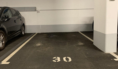 Garage parking space Unter St. Veit