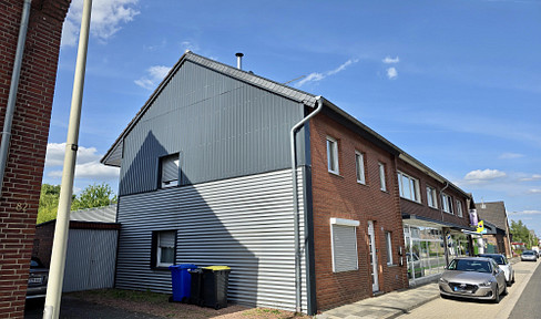 1-2 family house in Elmpt, offered as an investment property.
