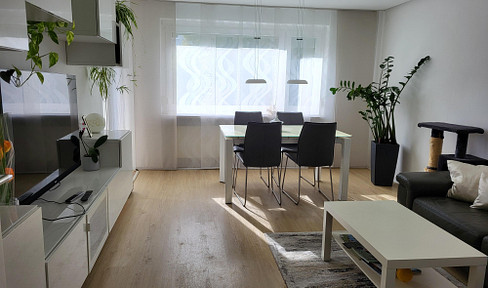 Completely renovated 4-room apartment with garage and 2 parking spaces in Metzingen-Neugreuth