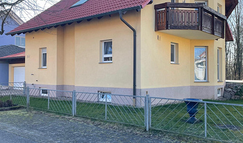 Schönes Einfamilienhaus mit großem Grundstück in ruhiger Lage