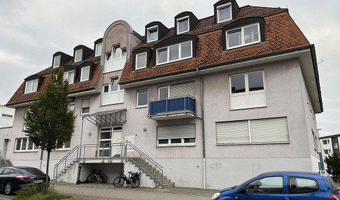 PROVISIONSFREI - Zentrale 3-Zimmer-Wohnung mit Balkon, Stellplatz und perfekter Anbindung