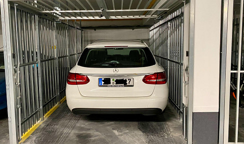 Garage in underground parking lot, Wangen directly at Frauentor