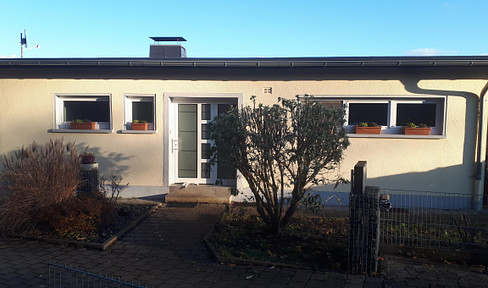 Großzügig geschnittener Bungalow mit Einliegerwohnung in Saarbrücken-Bischmisheim