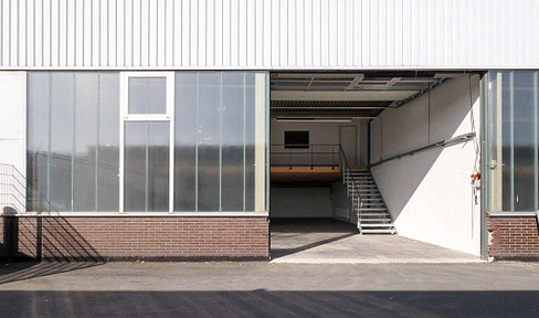 Commercial building with office between Cologne and Düsseldorf - ideal for warehouse or production | 1.2