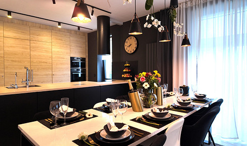 Two-family house with 2 luxury apartments - sauna, whirlpool, garden, terrace - commission-free