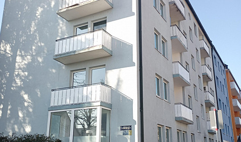 Three balconies, district heating, close to the spring