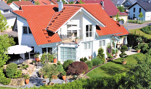 Charming villa in a prime location, exclusive interior design