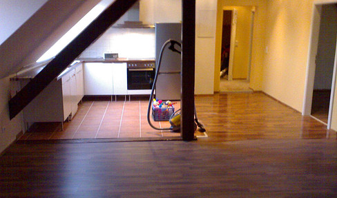 Bright 3-room penthouse apartment in St. Gertrud.