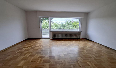 Feel good: 3-room apartment with sunny balcony in a quiet area (line 16 + close to the Rhine)