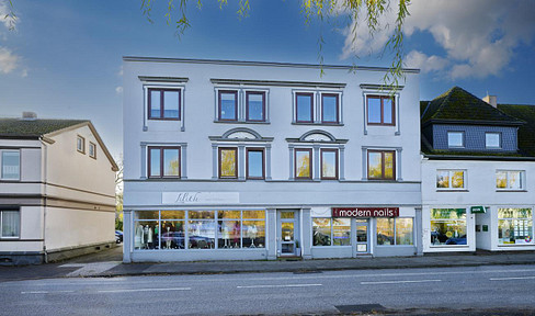 Free of commission: vacant, renov. 4 room apartment, with large roof terrace, view of the Wedel mill pond,