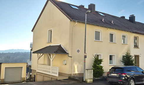 *** 1-2 family house with wonderful distant views in a quiet residential area of Neuweiler ***