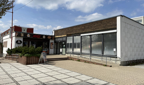 +++Versatilely usable commercial property!!! +++
