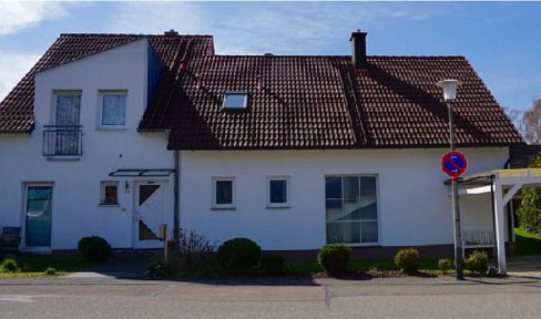 Two modern semi-detached houses in a quiet and central location in Hilpoltstein