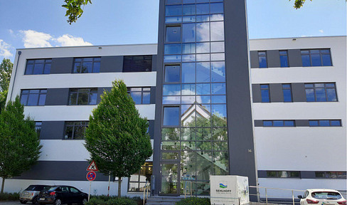 Modern office space - flexible room concept - excellent energy efficiency