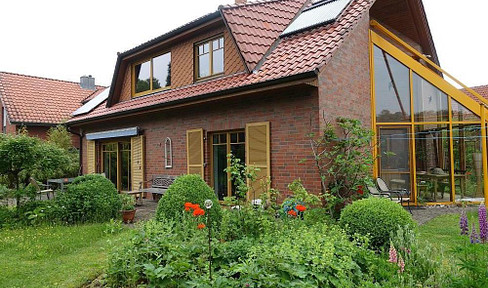 RESERVIERT ! Außergewöhnliches Architekten-Haus für die große Familie in Buxtehude