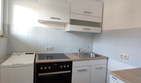 Bright renovated apartment - EBK - furnished - south-facing balcony-Duisburg