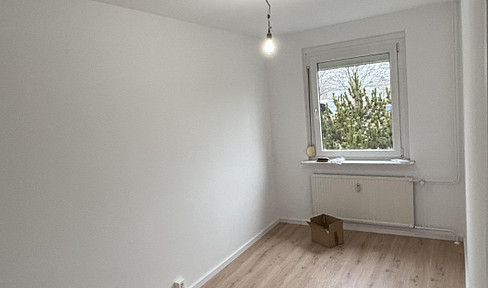 Helle 4-Zimmer-Wohnung mit Balkon & Stellplatz in Coswig!