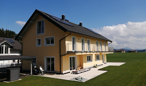 120m² DH-half + garden, cellar & unverb. view for rent.