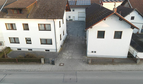 Haus nur mit Hofstelle zu Verkaufen