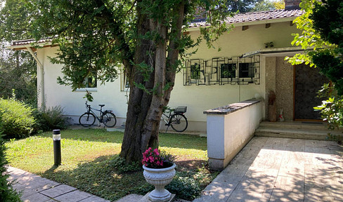 PROVISION FREE - Plot with old stock for EFH or DHH