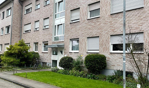 Schöne, helle 2-Zimmerwohnung mit Balkon von privat zu verkaufen