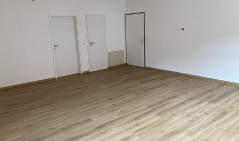 Moderne helle 1-Zimmer-Wohnung im Herzen von Obernburg