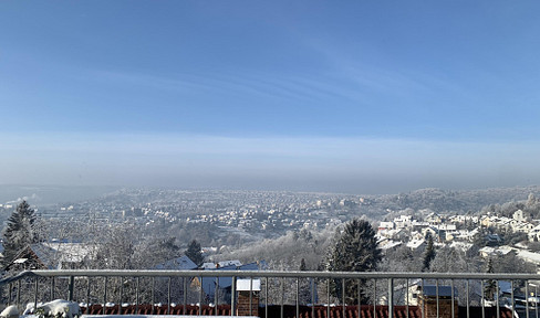 Living above the rooftops of Esslingen - 4.5 room apartment