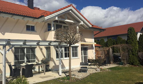 Architekten-Traumhaus in perfekter Lage mit optionalem, angrenzendem 1000m2 Grundstück