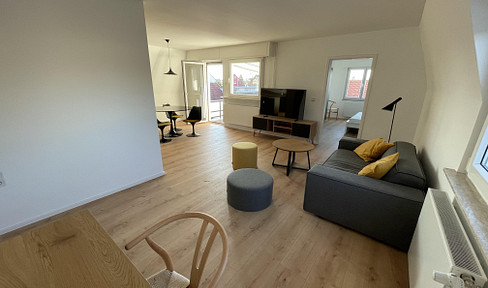 Attractive, fully furnished apartment with large terrace and fitted kitchen