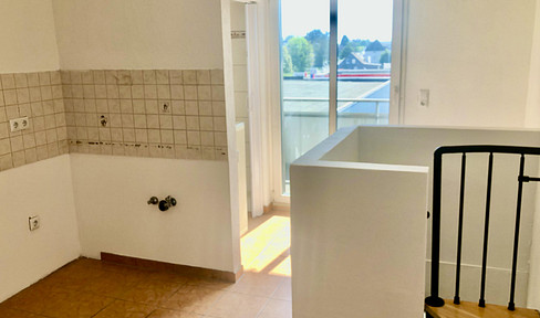 No cookie-cutter apartment – an individual maisonette with two balconies.