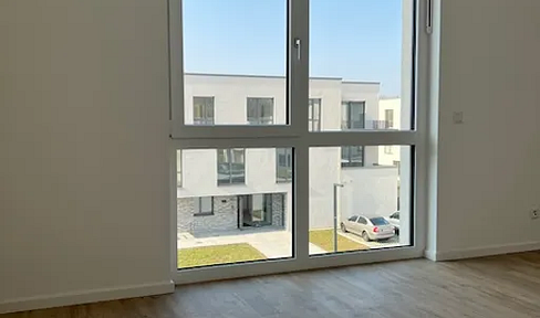 Sunny first occupancy: 4-room apartment in Königs-Wusterhausen