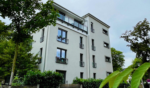 Modern, Hell, Barierrefrei, mit Aufzug im preußischen Viertel - schöne 4-5 Raumwohnung