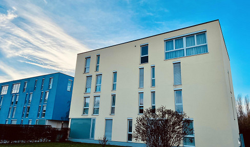 Exklusive 3-Zimmer-Wohnung mit Süd Balkon und EBK in Böblingen